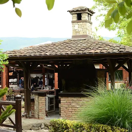 Casa de hóspedes Nestor Escópia