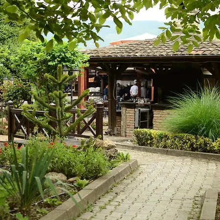Casa de hóspedes Nestor Escópia